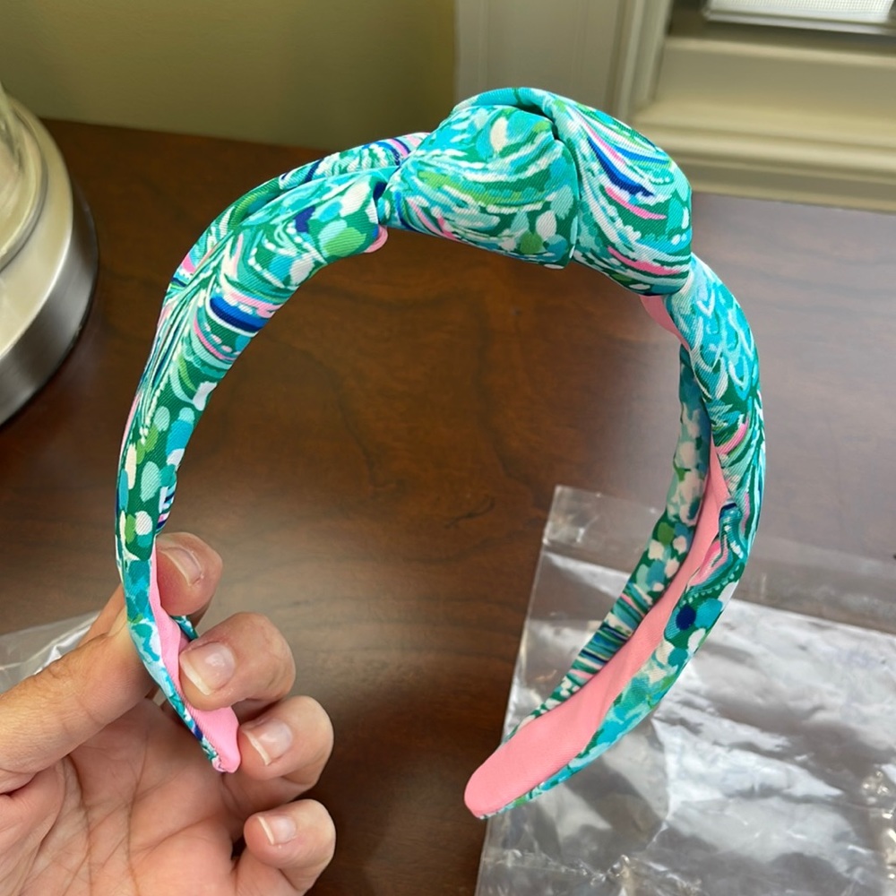 NWT Lilly Pulitzer headband, Emerald Isle Pineapple of My Eye
